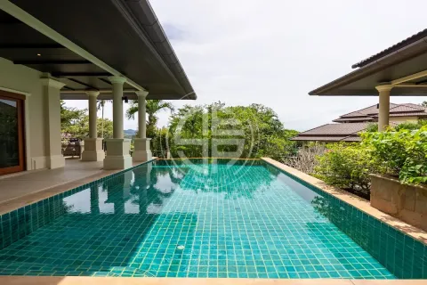 Chalet de 6 dormitorios en Layan Beach, Tailandia № 190675 - foto 21