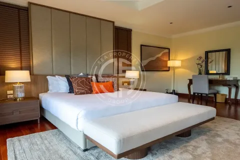 Chalet de 6 dormitorios en Layan Beach, Tailandia № 190675 - foto 7