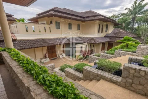 Chalet de 5 dormitorios en Layan Beach, Tailandia № 190674 - foto 19