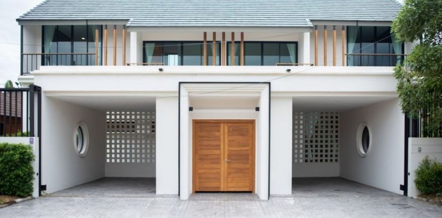 Casa de 3 dormitorios en Chiang Mai, Tailandia № 160066