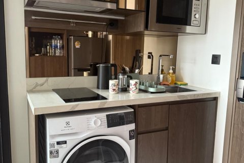 Estudio en el condominio en Watthana, Bangkok, Tailandia № 161836 - foto 7