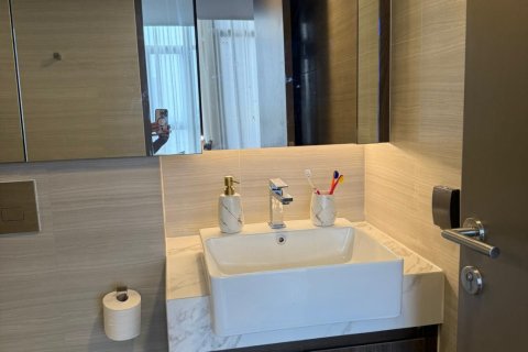 Estudio en el condominio en Watthana, Bangkok, Tailandia № 161836 - foto 13