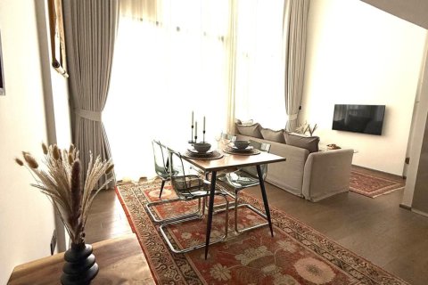 Estudio en el condominio en Watthana, Bangkok, Tailandia № 161836 - foto 10
