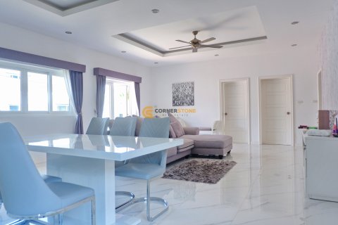 Estudio en Pattaya, Tailandia № 202071 - foto 17
