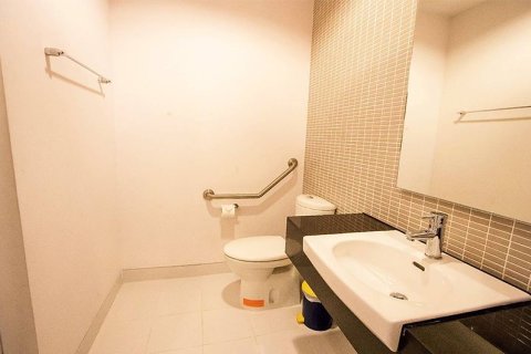 Condo in Hua Hin, Thailand, 2 bedrooms  № 172182 - photo 10