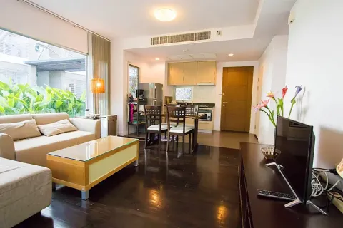 Condo in Hua Hin, Thailand, 2 bedrooms  № 172182 - photo 2