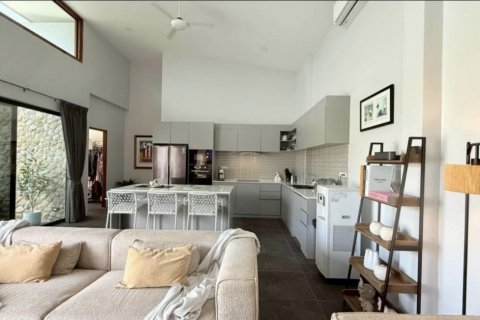 Casa de 3 dormitorios en Ko Samui, Tailandia № 135219 - foto 7