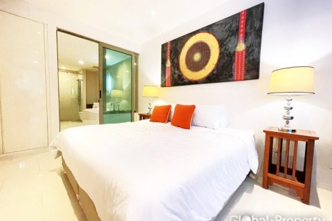 Condominio de 2 dormitorios en Pattaya, Tailandia № 135218 - foto 11
