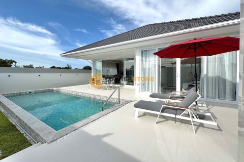 Estudio en Bang Lamung, Tailandia № 146492 - foto 2