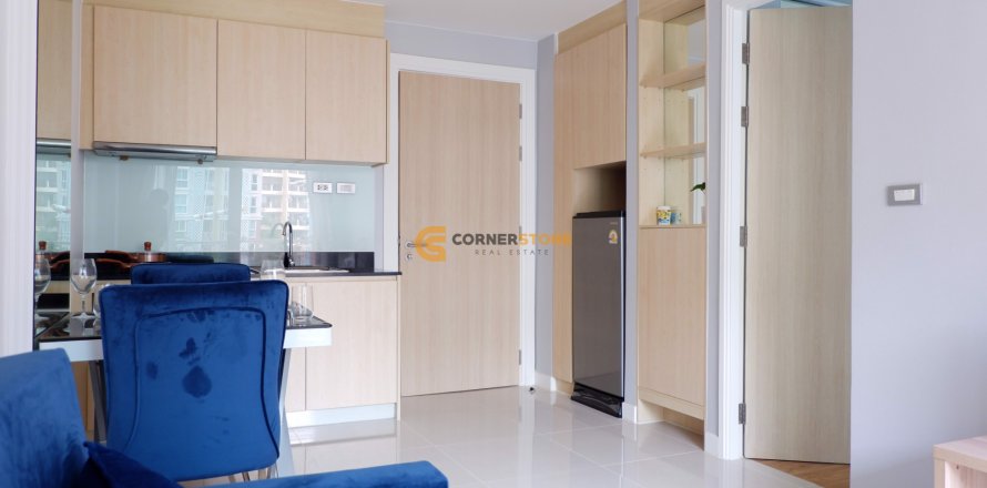 Studio dans le Condo sur Jomtien Beach, Pattaya, Thaïlande № 146493