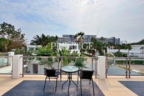 Maison à Pattaya, Thaïlande 4 chambres № 198718 - photo 30