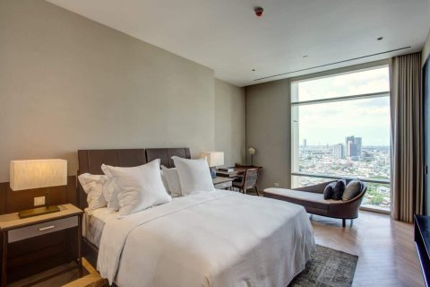 Condominio de 3 dormitorios en Bangkok, Tailandia № 166927 - foto 19