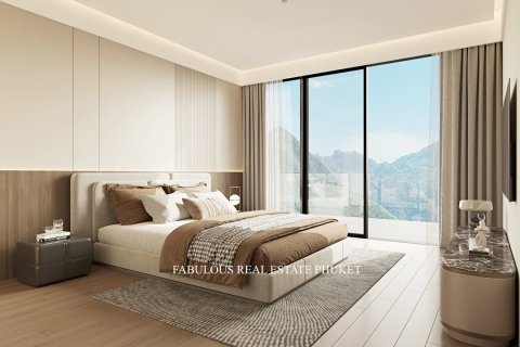 Chalet de 4 dormitorios en Bang Tao, Tailandia № 179613 - foto 16