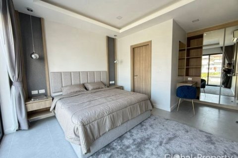 Casa de 3 dormitorios en Pattaya, Tailandia № 168157 - foto 5