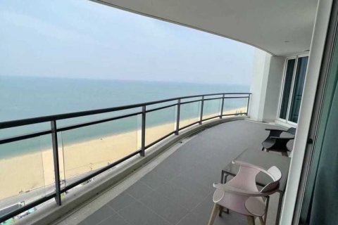 Condominio de 3 dormitorios en Pattaya, Tailandia № 157662 - foto 8