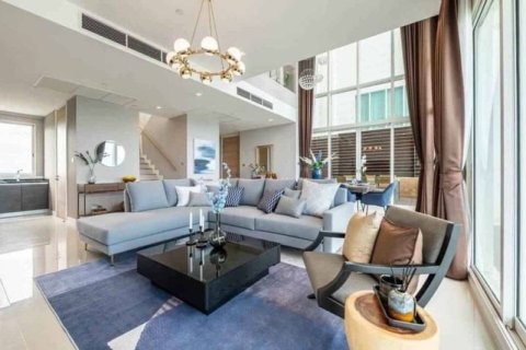 Condominio de 4 dormitorios en Pattaya, Tailandia № 157660 - foto 3