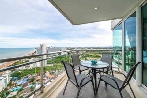 Condominio de 4 dormitorios en Pattaya, Tailandia № 157660 - foto 12