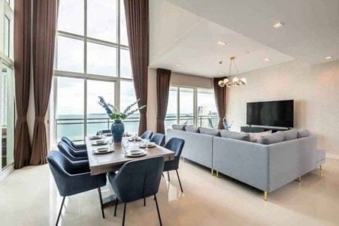 Condominio de 4 dormitorios en Pattaya, Tailandia № 157660 - foto 7