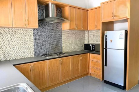 Casa de 3 dormitorios en Pattaya, Tailandia № 157659 - foto 4