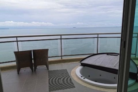 Condominio de 3 dormitorios en Pattaya, Tailandia № 157663 - foto 10