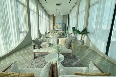 Chalet de 4 dormitorios en Bang Na, Bangkok, Tailandia № 133717 - foto 12