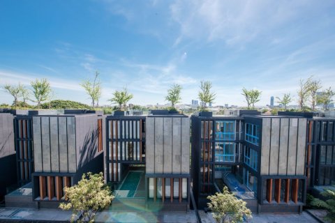 Chalet de 4 dormitorios en Prawet, Bangkok, Tailandia № 133716 - foto 2