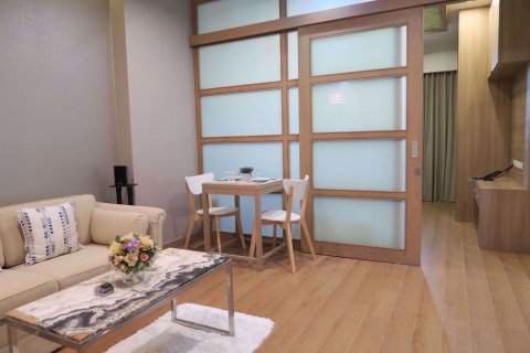 Condominio de 1 dormitorio en Chatuchak, Bangkok, Tailandia № 54352 - foto 3