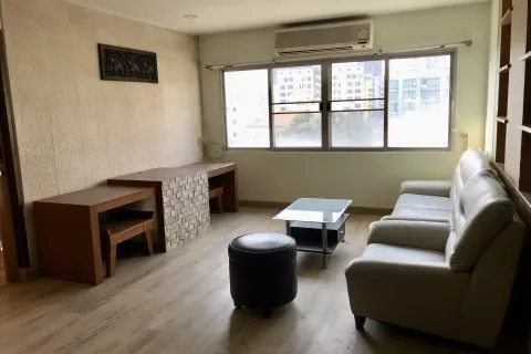 Condo in Watthana, Bangkok, Thailand, 2 bedrooms  № 137852