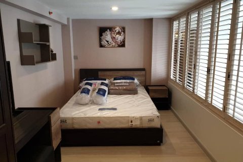 Estudio en el condominio en Sathon, Bangkok, Tailandia № 136253 - foto 5