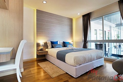 Condominio de 2 dormitorios en Jomtien Beach, Pattaya, Tailandia № 32592 - foto 15