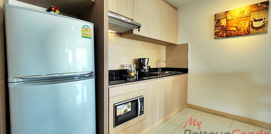 Condominio de 2 dormitorios en Jomtien Beach, Pattaya, Tailandia № 32592