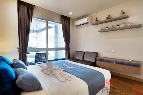 Condominio de 2 dormitorios en Jomtien Beach, Pattaya, Tailandia № 32592 - foto 24