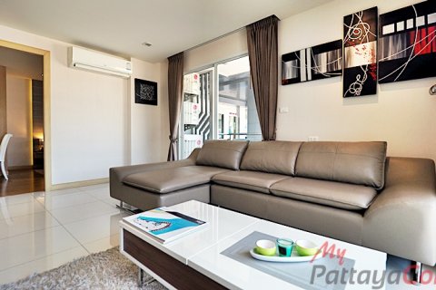 Condominio de 2 dormitorios en Jomtien Beach, Pattaya, Tailandia № 32592 - foto 6