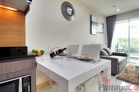 Condo sur Jomtien Beach, Pattaya, Thaïlande, 1 chambre № 32593 - photo 12