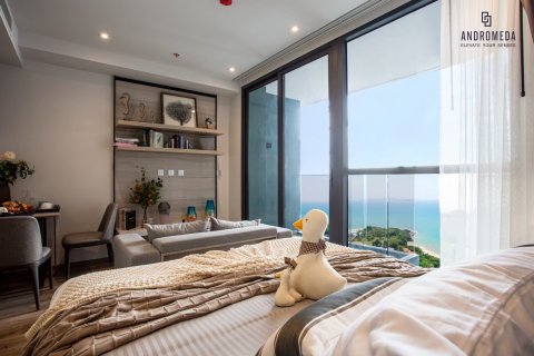 Apartamento de 382 dormitorios en Pattaya, Tailandia № 205897 - foto 5