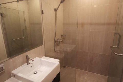 Condominio de 1 dormitorio en Bangkok, Tailandia № 143583 - foto 14