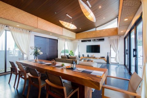 Chalet de 4 dormitorios en Pran Buri, Tailandia № 205662 - foto 5