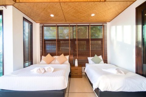 Chalet de 4 dormitorios en Pran Buri, Tailandia № 205662 - foto 15