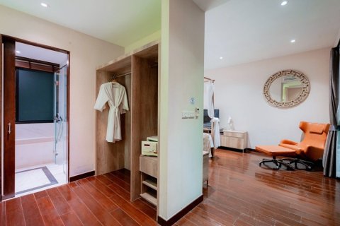 Chalet de 3 dormitorios en Hua Hin, Tailandia № 205664 - foto 24