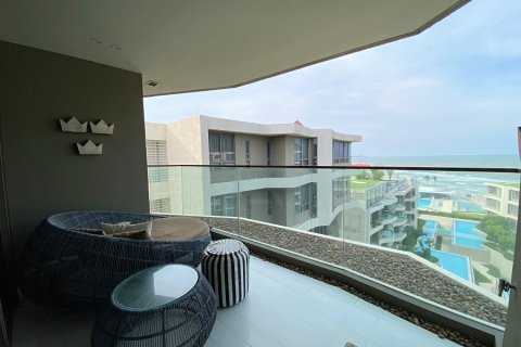 Ático de 3 dormitorios en Hua Hin, Tailandia № 205659 - foto 3
