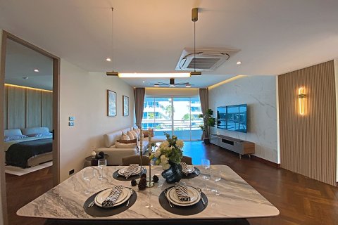 Condominio de 2 dormitorios en Hua Hin, Tailandia № 205661 - foto 2