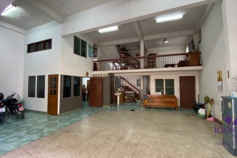 Townhouse à Chiang Mai, Thaïlande 10 chambres № 200352 - photo 2