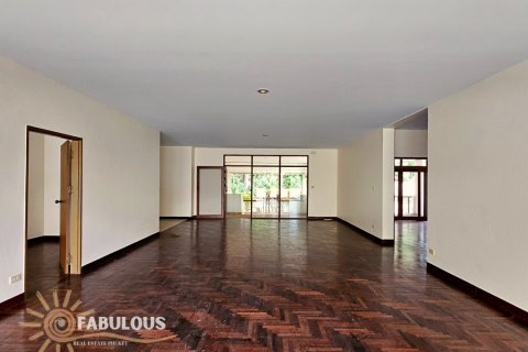 Condominio de 3 dormitorios en Bang Tao, Tailandia № 179242 - foto 5