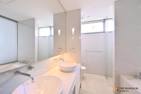 Condominio de 2 dormitorios en Bangkok, Tailandia № 186049 - foto 5