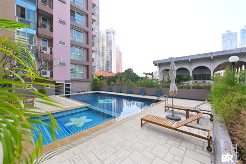 Condominio de 2 dormitorios en Bangkok, Tailandia № 186050