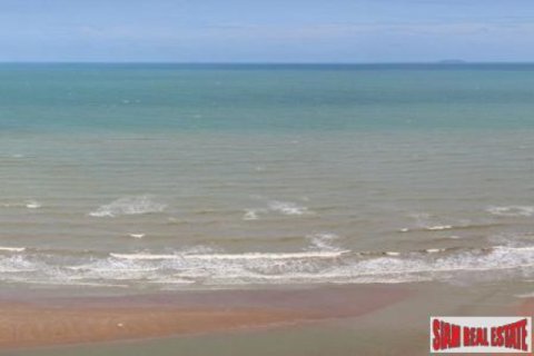 Studio on Jomtien Beach, Pattaya, Thailand № 222804 - photo 5