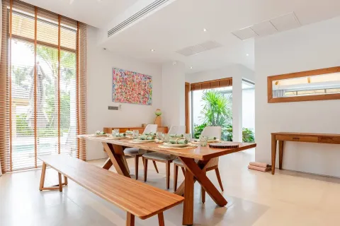 Casa de 4 dormitorios en Bang Tao, Tailandia № 172509 - foto 8