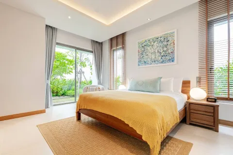 Casa de 4 dormitorios en Bang Tao, Tailandia № 172509 - foto 17