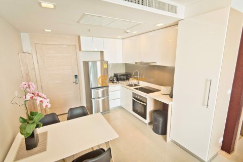 Estudio en el condominio en Pattaya, Tailandia № 172518 - foto 2