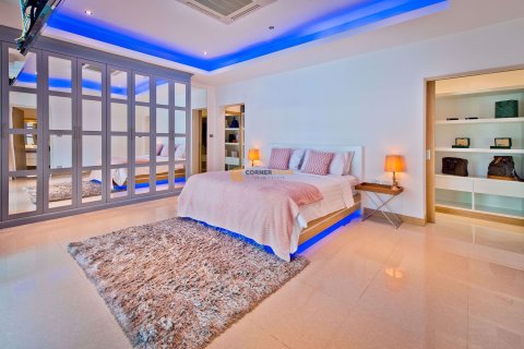 Estudio en Pattaya, Tailandia № 172517 - foto 15
